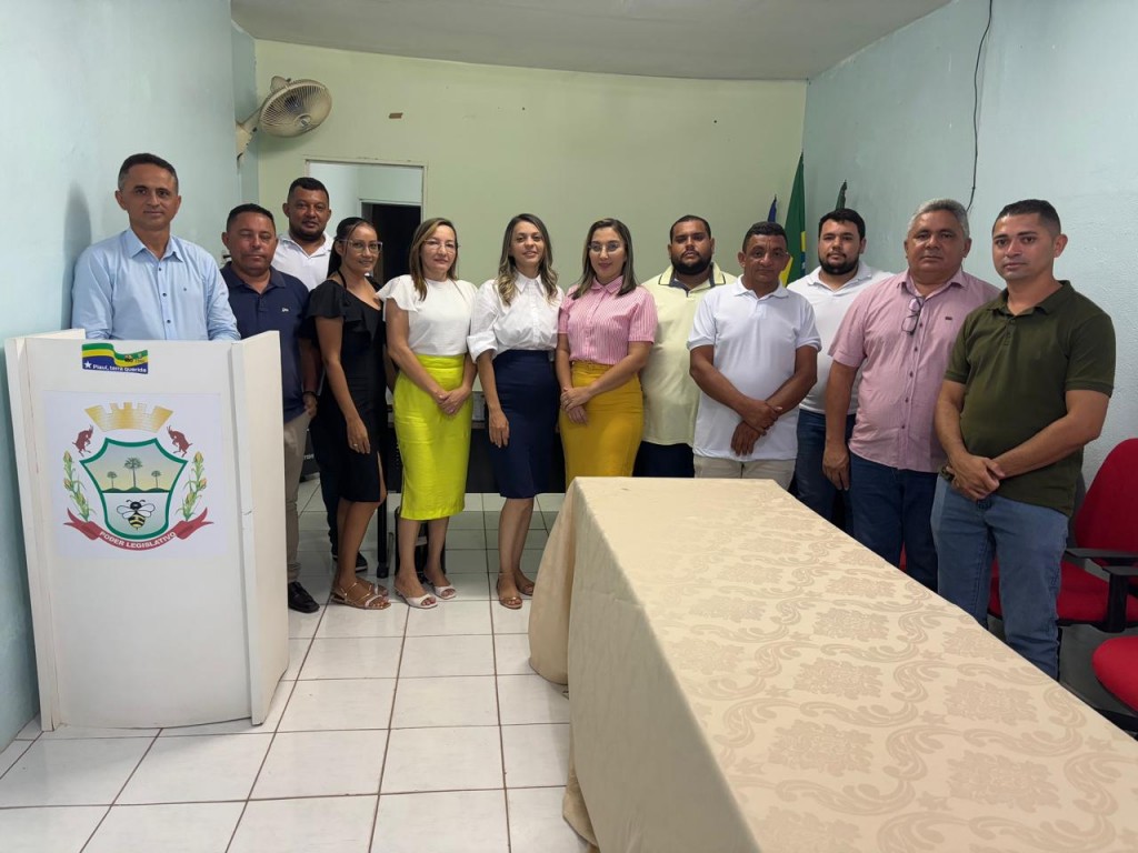 Vereadores Aprovam Títulos Honorários e Melhorias no Estádio Municipal em Sessão Ordinária de 05 de Novembro